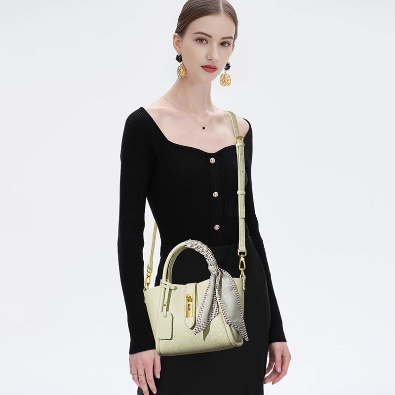 Torebka damska, torba typu tot – Women Bags Jw Pei recenzja i cena