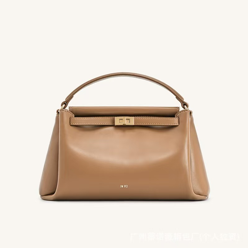 Torebka JW PEI z zapięciem na  – Women Bags Jw Pei recenzja i cena